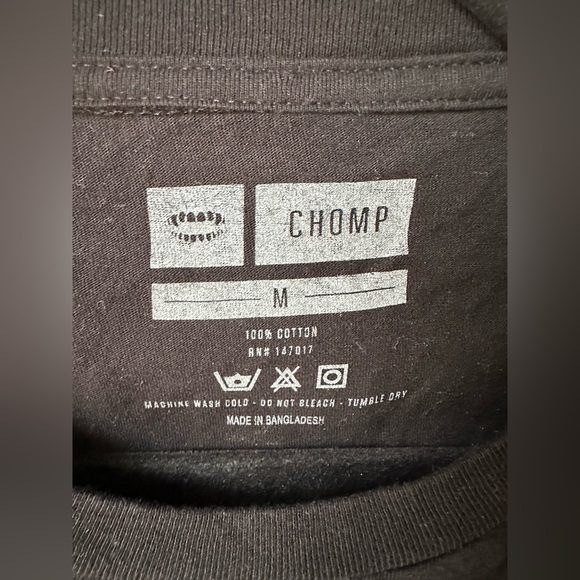 Chomp Sunset Undead Mens Black Graphic Skull T Shirt Size Medium 100% Cotton - Picture 3 of 5